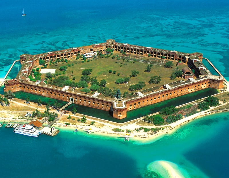 DRY TORTUGAS NATIONAL PARK AND FORT JEFFERSON FERRY - Image 1